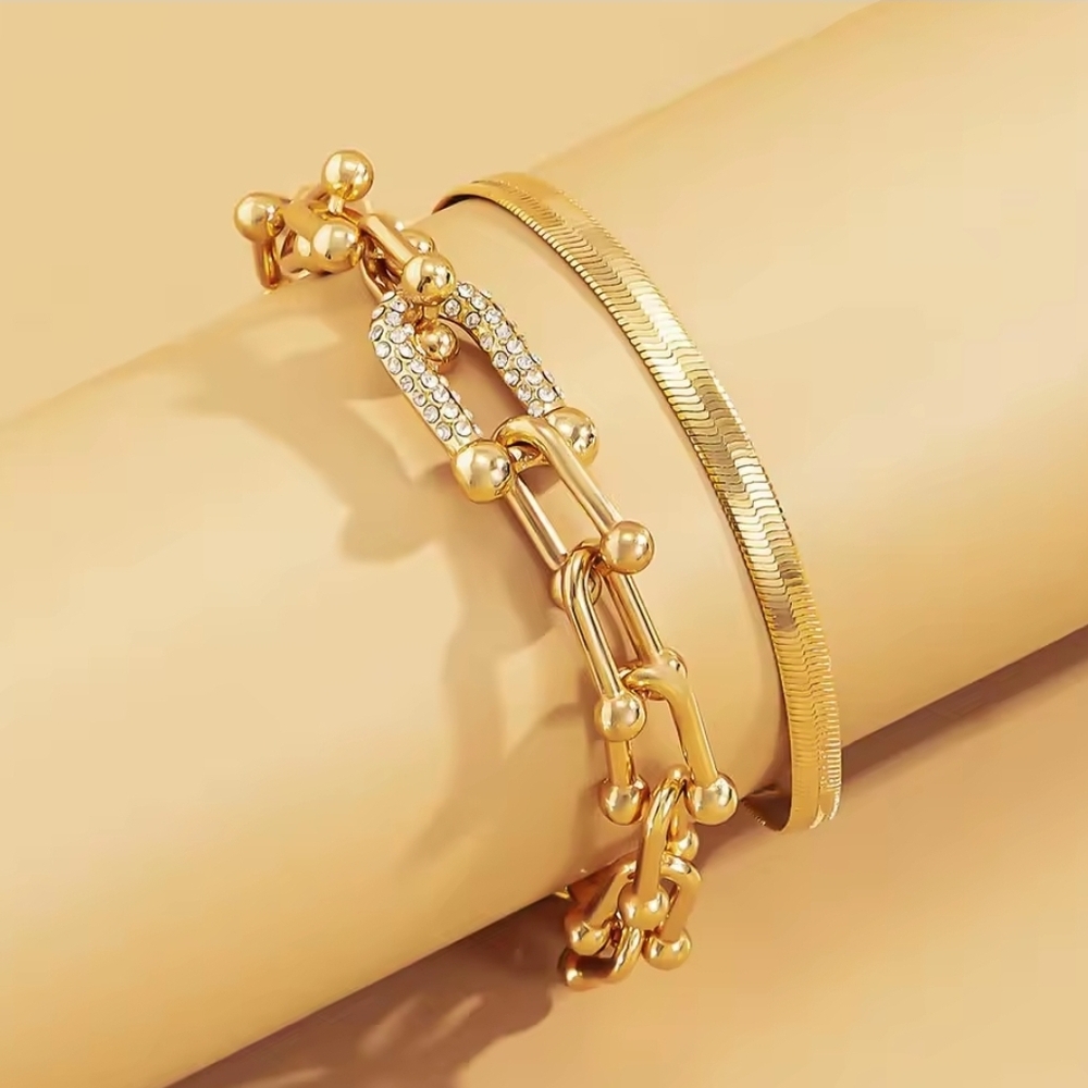 Elegant Gold Bracelet Set